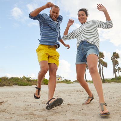 Eddie bauer flip on sale flops