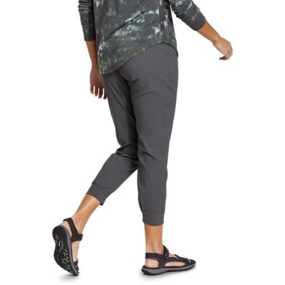 jogger capris women's