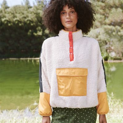 0400098223000060 Womens The Great. + Eddie Bauer The Plush Fleece S sku 0400098223000060