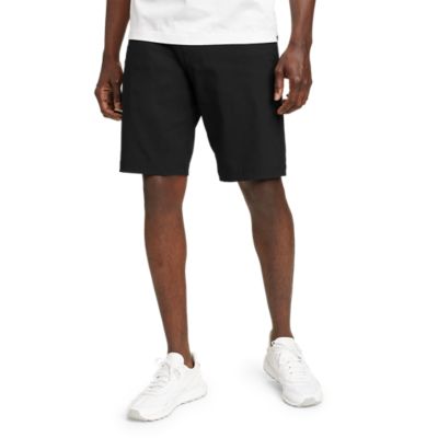 running shorts with zipper pocket in back