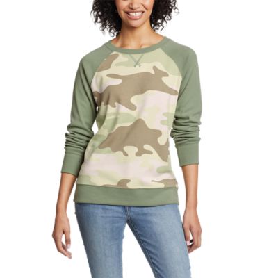 Image of Women's Legend Wash Sweatshirt - Camo